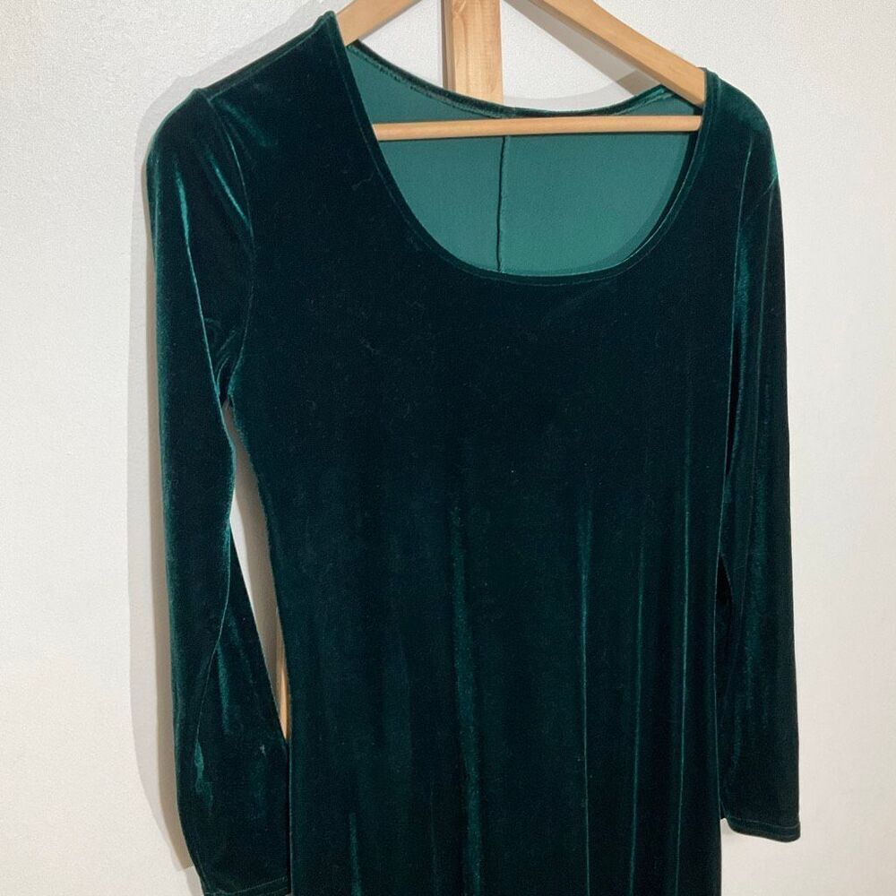 Emerald Green Velvet Long Dress one size fits most - Picture 4 of 9